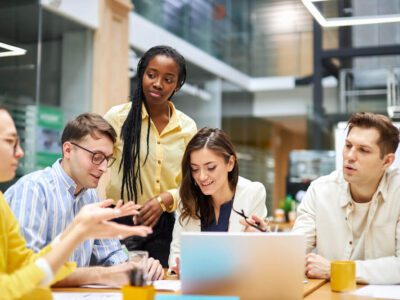 How Teamwork in the Workplace Really Happens: A Guide to Better Relationships thumb